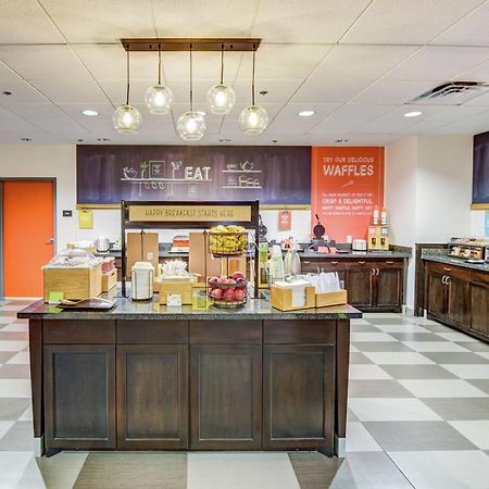 Hampton Inn פולי מראה חיצוני תמונה