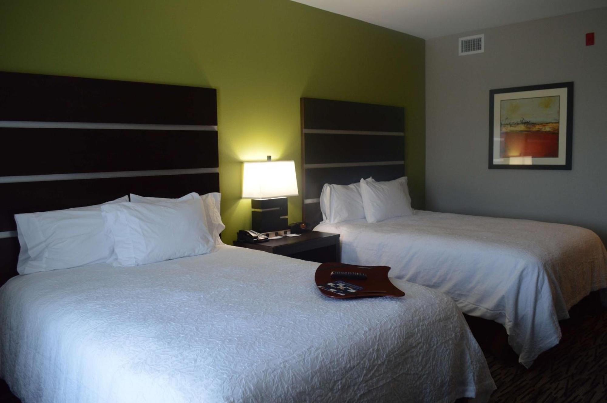 Hampton Inn פולי מראה חיצוני תמונה