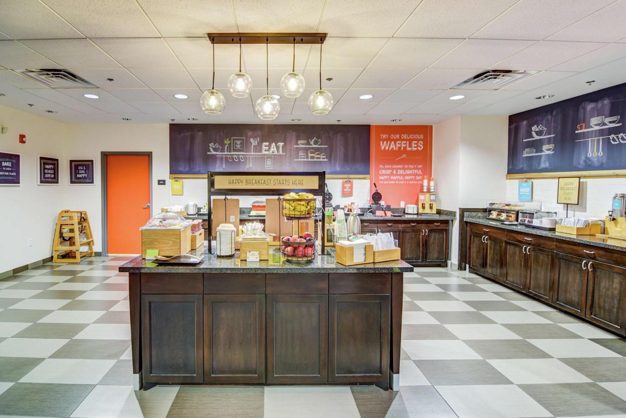 Hampton Inn פולי מראה חיצוני תמונה